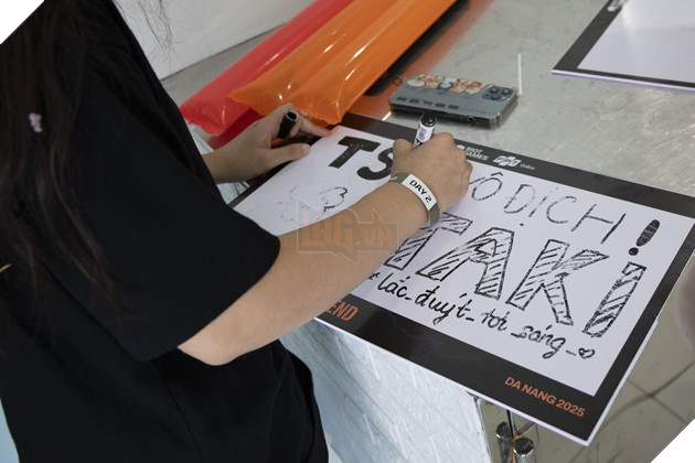 LCP 2025: Bùng Nổ Khai Mạc Chung Kết Tổng Với Hàng Ngàn Khán Giả Góp Mặt 5