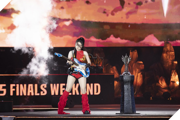 LCP 2025: Bùng Nổ Khai Mạc Chung Kết Tổng Với Hàng Ngàn Khán Giả Góp Mặt 13