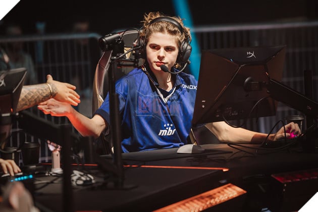 VALORANT Champions 2025: Fnatic Lội Ngược Dòng Ngoạn Mục, NRG Vẫn Trên Cơ MIBR 7