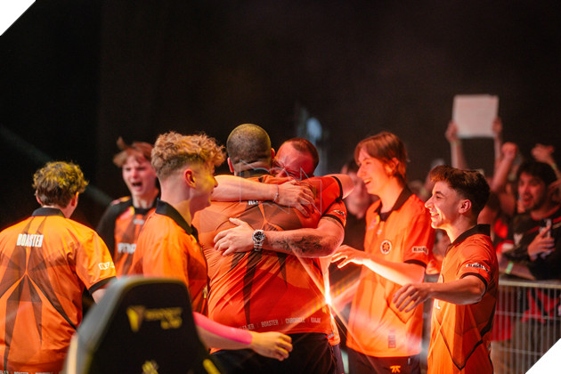 VALORANT Champions 2025: Fnatic Lội Ngược Dòng Ngoạn Mục, NRG Vẫn Trên Cơ MIBR 4