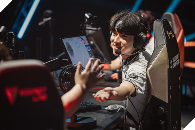 DRX có khởi đầu thuận lợi ở Sunset