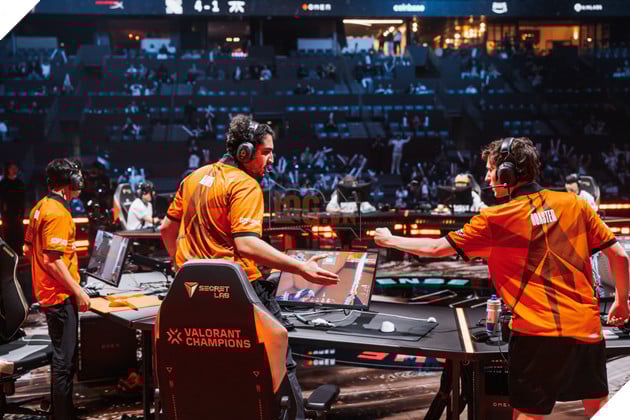 VALORANT Champions 2025: Fnatic Chronicle Gửi Lời Chào Khán Giả Việt, Hướng Đến Cúp Champions