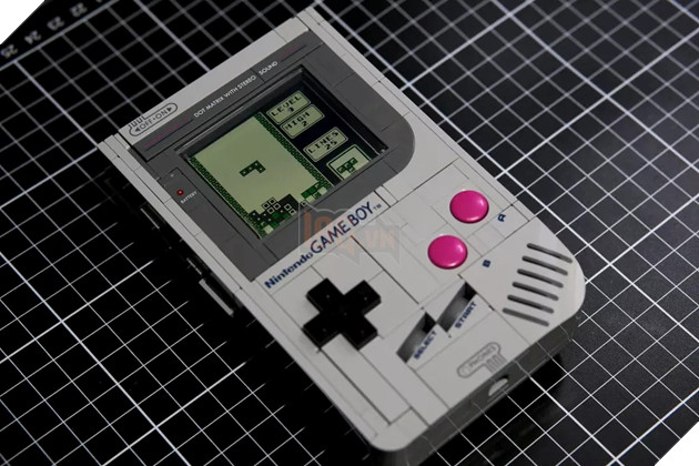 Modder Úc hô biến bộ Lego Game Boy thành máy chơi game thật chỉ sau 24 giờ ra mắt