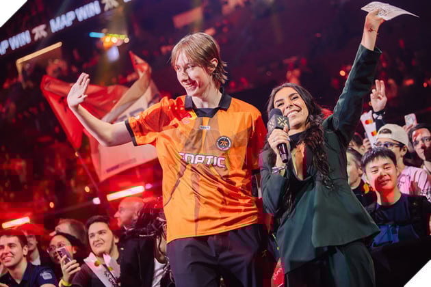 VALORANT Champions 2025: Fnatic Chronicle Gửi Lời Chào Khán Giả Việt, Hướng Đến Cúp Champions 3