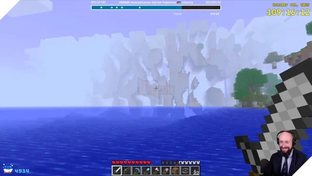 YouTuber Kurtjmac Mất 14 Năm Đi Bộ Đến Vùng Đất Xa Trong Minecraft