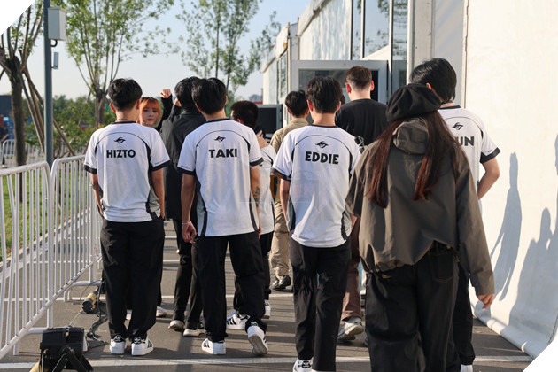 CKTG 2025: TSW Hizto Không Ngại Áp Lực, Khẳng Định Sẽ Nỗ Lực Thay Phần GAM Esports 2