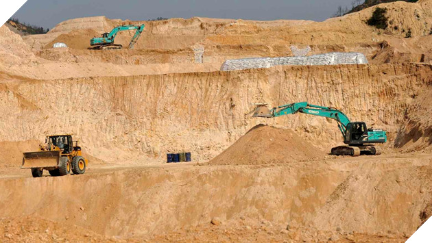 Trung Quốc siết chặt xuất khẩu đất hiếm, đe dọa nguồn cung chip toàn cầu