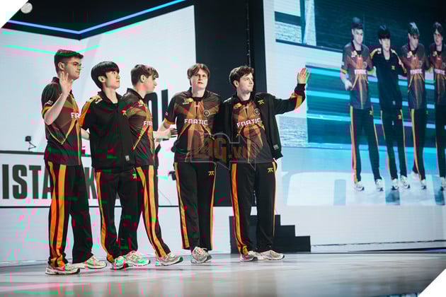 CKTG 2025: FNC Poby Chia Sẻ Về Lần Đầu Góp Mặt, Đặt Niềm Tin Vô Địch Vào T1