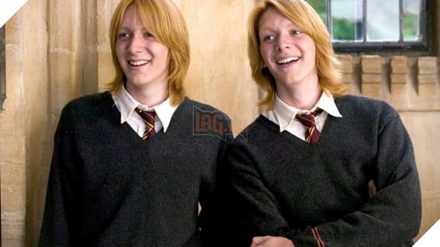 Hình ảnh anh em nhà Weasley thời điểm đóng phim "Harry Potter".