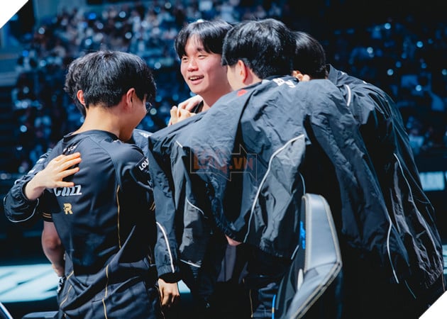 CKTG 2025: KT Rolster Viết Nên Hành Trình Kỳ Diệu, Đánh Bại GEN.G Ở Bán Kết 3