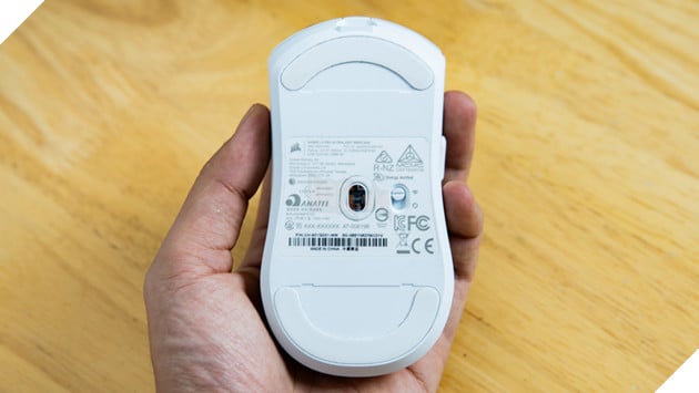 Review Corsair Sabre V2 Pro Ultralight Wireless: Chuột Gaming Cực Nhẹ, Siêu Nhanh, Chuẩn Cho Game Thủ FPS 9