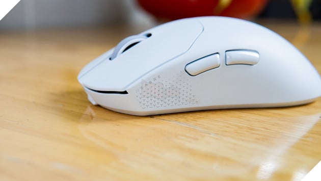 Review Corsair Sabre V2 Pro Ultralight Wireless: Chuột Gaming Cực Nhẹ, Siêu Nhanh, Chuẩn Cho Game Thủ FPS 7