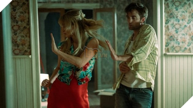 Hình ảnh sao nữ Jennifer Lawrence và Robert Pattinson trong bộ phim Die, My Love.