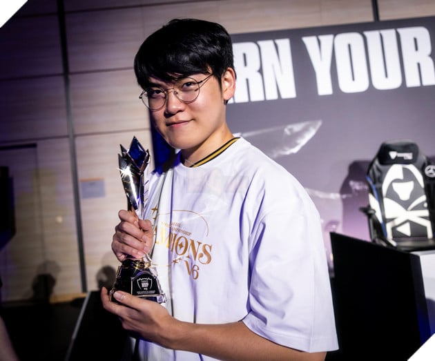 CKTG 2025: Các Thành Viên T1 Chia Sẻ Về Vận May Của Mình 2