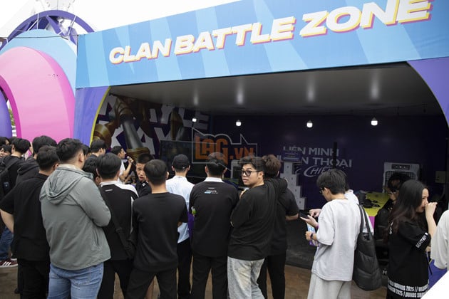 Đông Đảo Người Hâm Mộ LMHT: Tốc Chiến Góp Mặt Tại Wild Rounds SMASH 2025 19