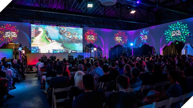 Elon Musk Tự Tin Thách Đấu Đội Tuyển Liên Minh Huyền Thoại Mạnh Nhất Với Grok 5 4