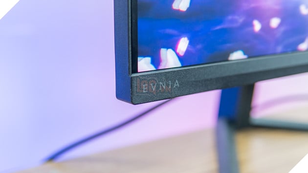 Đánh giá Philips Evnia 27M2N3800: Màn hình 4K 165Hz đa năng cho làm việc và giải trí 7