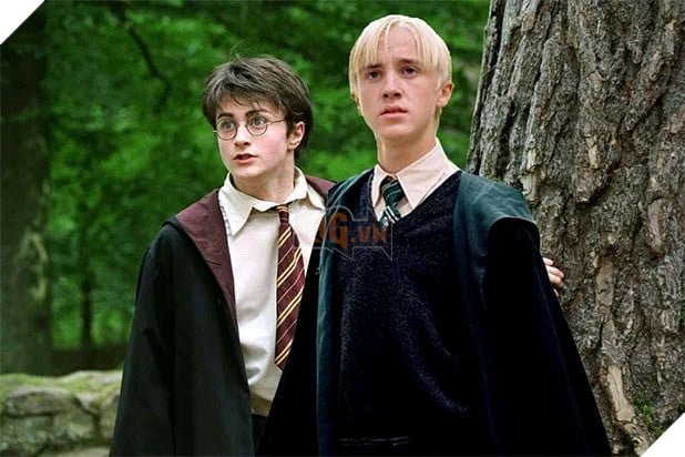 Hình ảnh sao nam Daniel Radcliffe  và Tom Felton trong tạo hình ở loạt phim Harry Potter.