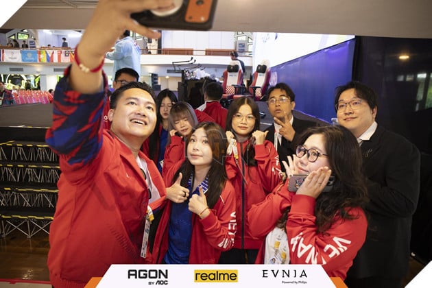 SEA Games 33: Bầu Không Khí Bùng Nổ Trong Ngày Thi Đấu MLBB Nữ Và FC Online 3