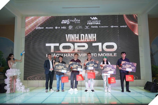 Hàng ngàn game thủ quy tụ tại VTC Mobile Festival 2025 7
