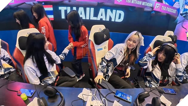 SEA Games 33: Nữ VĐV Liên Quân Mobile Thái Lan Gian Lận Ngay Trong Thi Đấu, Nhờ Người Đánh Hộ Vẫn Thua Việt Nam