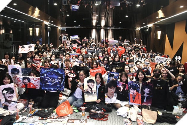 Fan T1 chưa bao giờ "ngại chi" vì Idol của mình