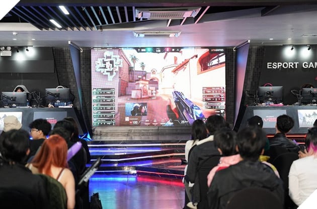 Bùng nổ cảm xúc tại Chung kết Offline giải đấu VALORANT Rising Flame 9