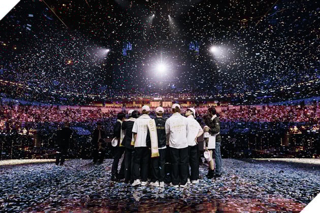 LMHT: Hậu Fan Meeting T1, Oner Đánh Úp Người Hâm Mộ Bằng Việc Gia Hạn Hợp Đồng 3