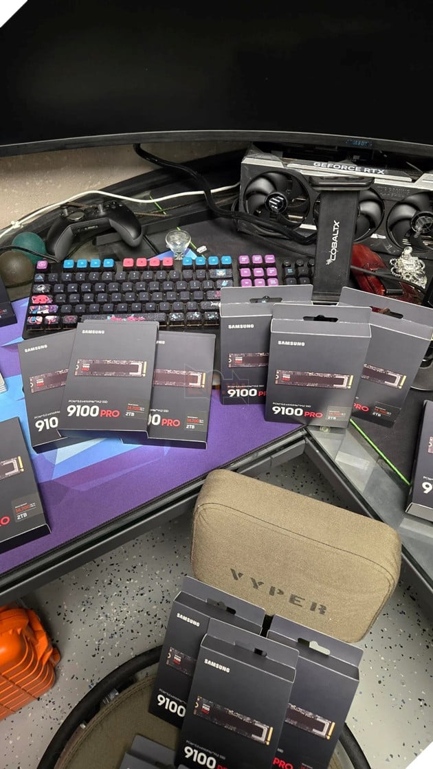 Người dùng Reddit nhận nhầm 20 ổ SSD NVMe trị giá gần 5.000 USD từ Amazon 2