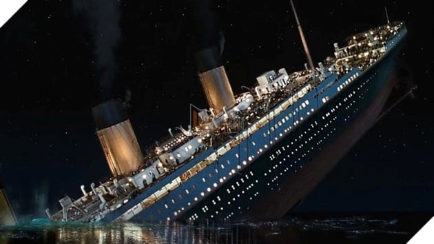 Hình ảnh tàu Titanic trong phim Tiatanic (1997) bắt đầu chìm xuống đại dương.
