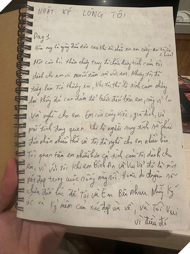 Cựu HLV Saigon Phantom Bất Ngờ Công Khai Song Tính Hé Lộ Câu Chuyện Cá Nhân Chưa Từng Chia Sẻ 3