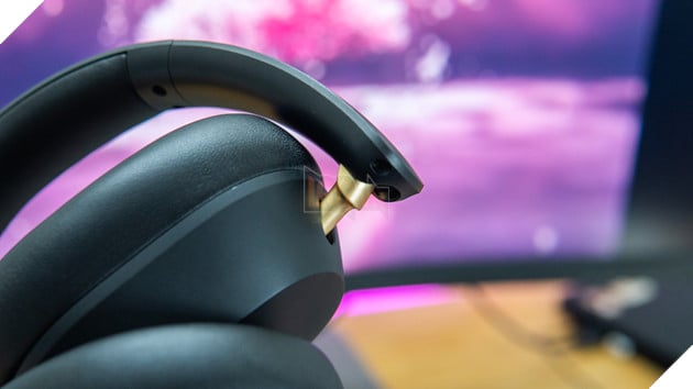 Combo UGREEN HiTune Max5c + sạc Qi2.2: Nhỏ gọn, đa năng, quá hợp để mang đi chơi Tết 9