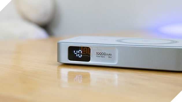 Combo UGREEN HiTune Max5c + sạc Qi2.2: Nhỏ gọn, đa năng, quá hợp để mang đi chơi Tết 12