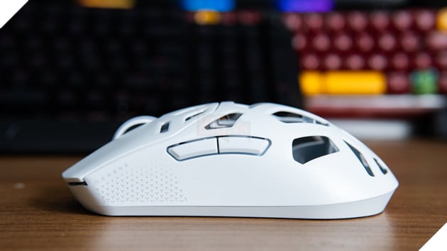 Trên Tay Corsair Sabre v2 Pro Wireless MG: Khung magie, phản hồi siêu nhanh và sự ổn định cho đấu trường FPS 5
