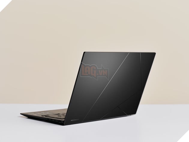 ASUS Giới Thiệu Dải Laptop Trang Bị Chip Ryzen AI 400 Series Đầu Tiên Tại Việt Nam: Vivobook S14/S16 Và Zenbook 14 5