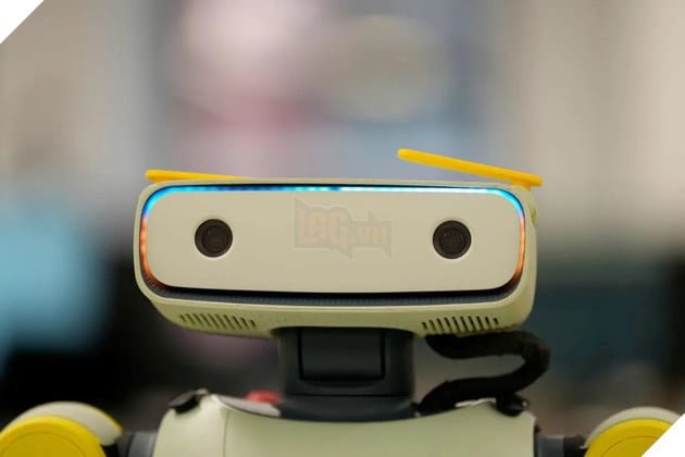 Startup New York ra mắt robot hình người bọc xốp, lấy cảm hứng từ WALL E