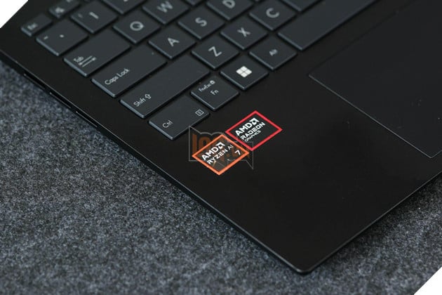 Đánh Giá ASUS Zenbook 14 UM3406GA Và ASUS Vivobook S14 M3407GA : Mỏng Nhẹ, Pin Lâu 17