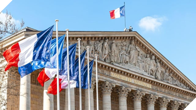 Pháp Nhắm Tới VPN Sau Dự Luật Xác Minh Độ Tuổi Trên Mạng Xã Hội 2