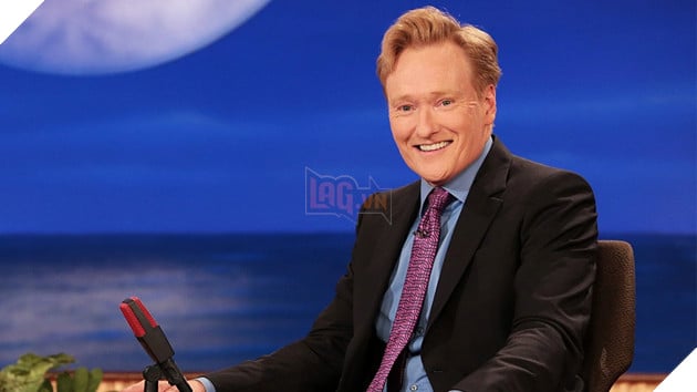 Hình ảnh người dẫn chương trình Conan Obrien.