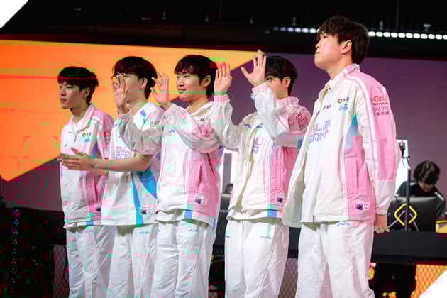 First Stand 2026: Những Đội Tuyển Lớn Khẳng Định Vị Thế Trong Ngày Đầu Tiên 2