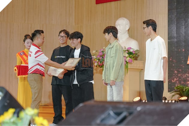 Vinh Danh VĐV Bộ Môn PUBG Mobile Tại Hall Of Fame - Đại Sảnh Vinh Quang 2026 2