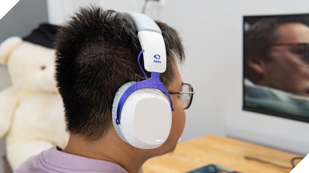 Review bộ đôi tai nghe Akko GH300 và chuột Nest Tri-mode: Hiệu năng vượt tầm giá