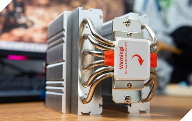 Đánh giá ID-Cooling Frozn A620 PRO SE: Khi tản khí dưới 1 triệu đồng muốn out trình cả tản nước AIO 5