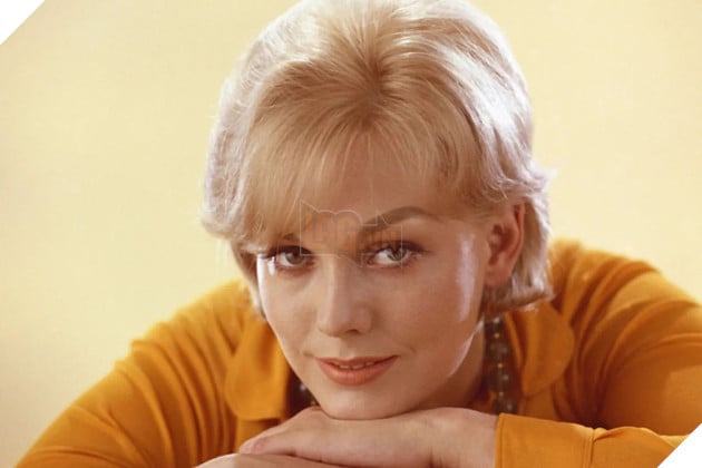 Hình ảnh về sao nữ Kim Novak thời trẻ.