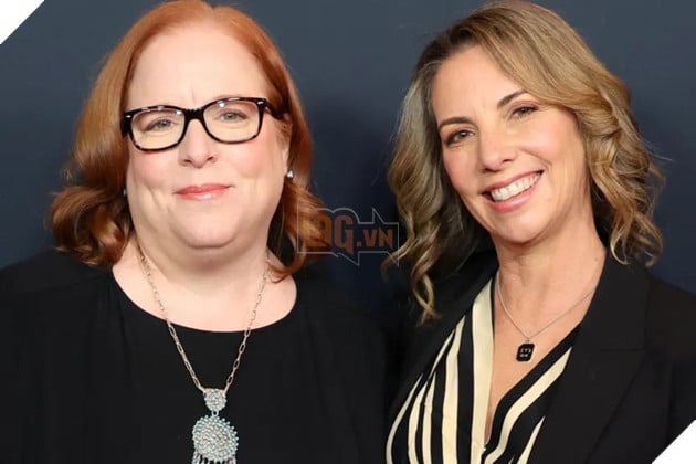 Hình ảnh về chị em Zuckerman.