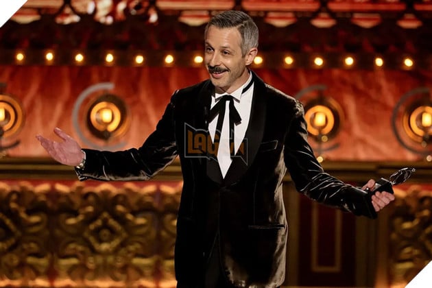 Hình ảnh về sao nam Jeremy Strong.