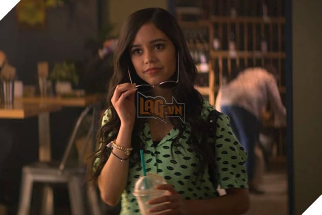 Hình ảnh diễn viên Jenna Ortega trong phim You.