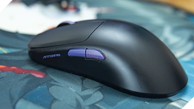 Review bộ đôi vũ khí từ ANTGAMER: Bàn phím nhôm AGK75 và chuột siêu nhẹ AGM535R 4