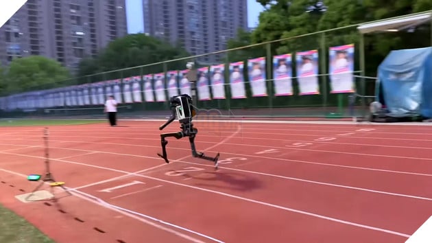 Robot hình người đạt tốc độ gần bằng người thật