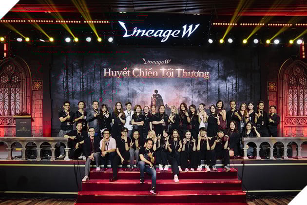 Lineage W Được Giới Thiệu Đầy Ấn Tượng Tại Showcase Riêng, Công Bố Ngày Ra Mắt Chính Thức